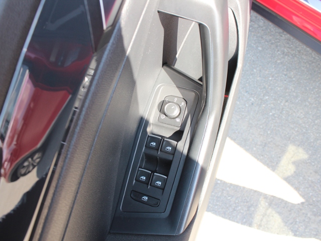 T-Roc Sport 1.5 TSI ACT *LED,ACC,NAVI,SHZ*