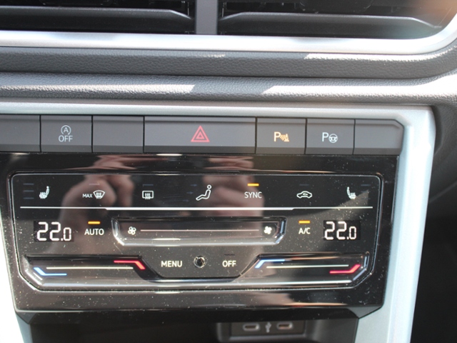 T-ROC Goal 1.5 TSI**AZV,ACC,LED**