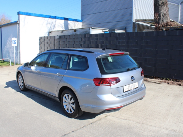 Passat Variant Conceptline 1.5 TSI*NAVI,LED,RFK*