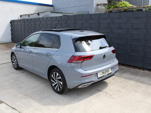 Golf VIII Style 1.4 eHybrid *NAVI,ACC,PANO*