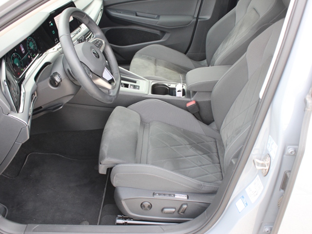 Golf VIII Style 1.4 eHybrid *NAVI,ACC,PANO*