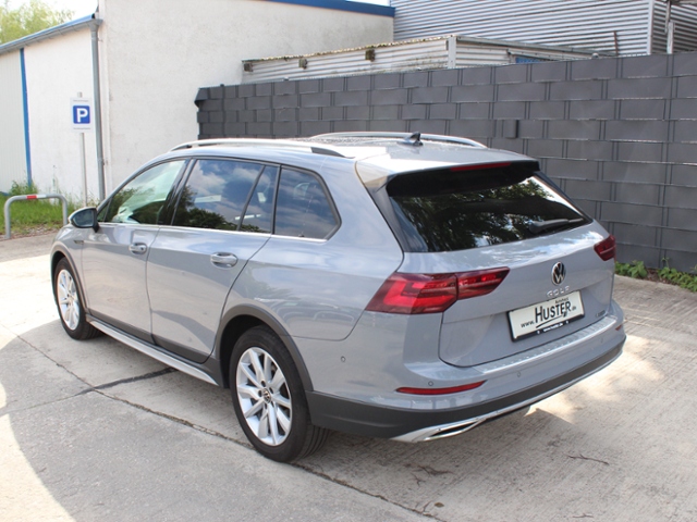 Golf VIII Variant Alltrack 2.0 TDI DSG 4motion