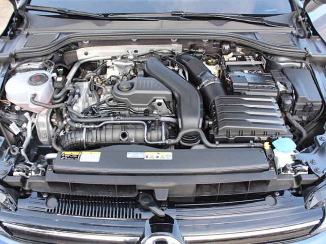 Golf VIII Variant Life 1.5 TSI**AZV,HUD**