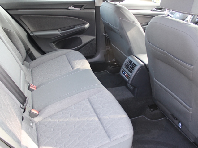 Golf VIII Variant Life 1.5 TSI**AZV,HUD**