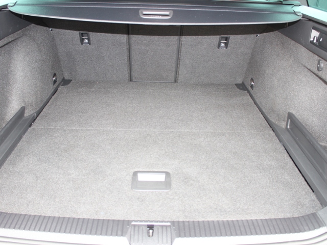 Passat Variant Elegance 'R-Line' 2.0 TDI DSG *Ma