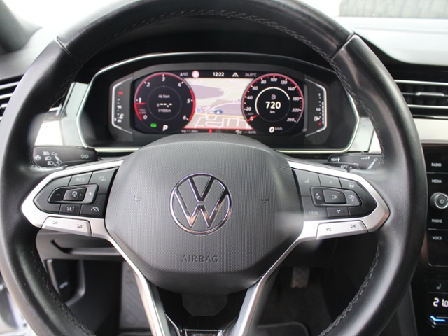 Passat Variant Elegance 'R-Line' 2.0 TDI DSG *Ma