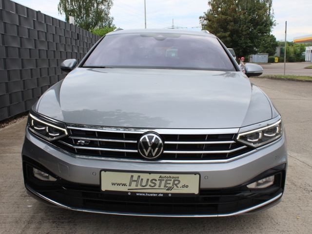Passat Variant Elegance 'R-Line' 2.0 TDI DSG *Ma