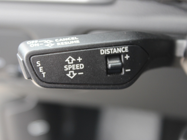 A3 Cabriolet 35 TFSI *LEDER,ACC,LED,NAVI,AHK*