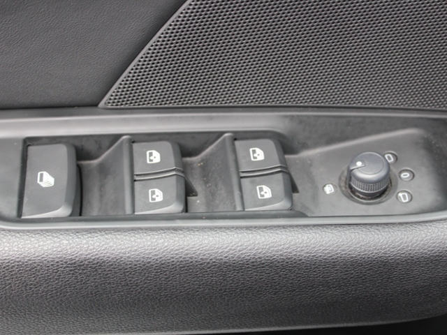 A3 Cabriolet 35 TFSI *LEDER,ACC,LED,NAVI,AHK*