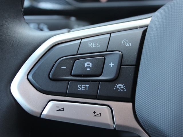 T-Cross R-Line 1.0 TSI**MATRIX,NAVI,RFK**