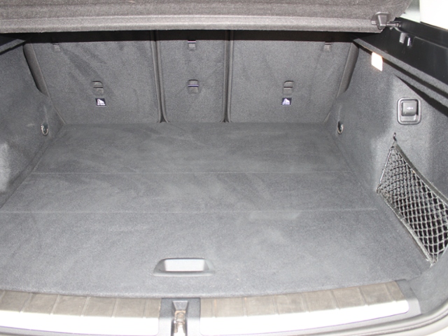 X1 sDrive18i Sport Line *LED,AHK,RFK,NAVI*