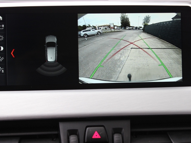 X1 sDrive18i Sport Line *LED,AHK,RFK,NAVI*