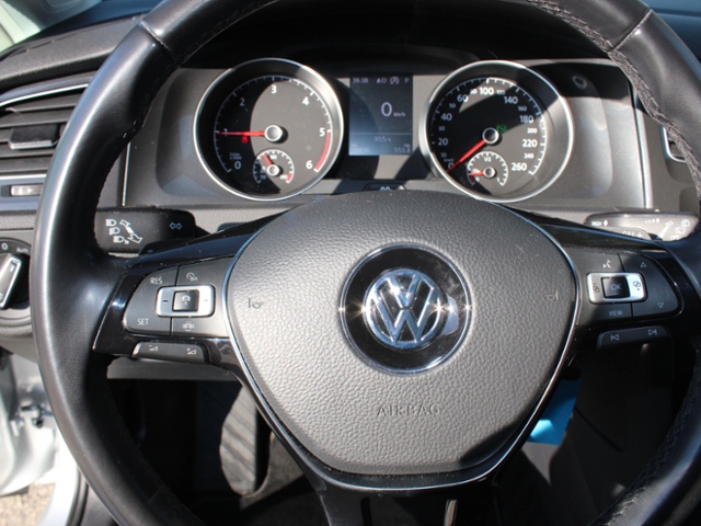Golf VII Variant CL 2.0 TDI DSG SCR *STHZ,LED,AC