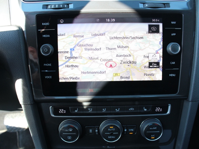 Golf VII Variant CL 2.0 TDI DSG SCR *STHZ,LED,AC