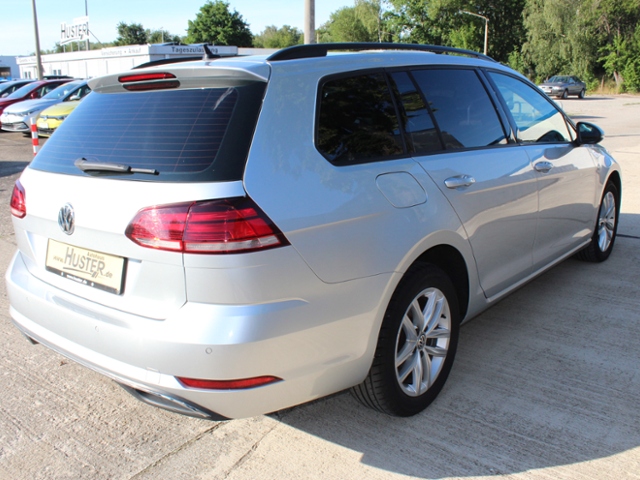 Golf VII Variant CL 2.0 TDI DSG SCR *STHZ,LED,AC