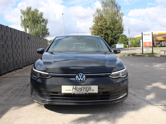 Golf VIII Active 1.5 eTSI DSG**STHZ,AZV**