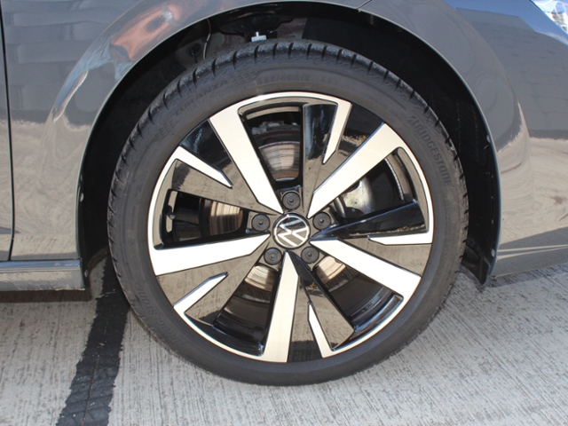 Golf VIII Variant Style 1.5 TSI**STHZ,LED PLUS**