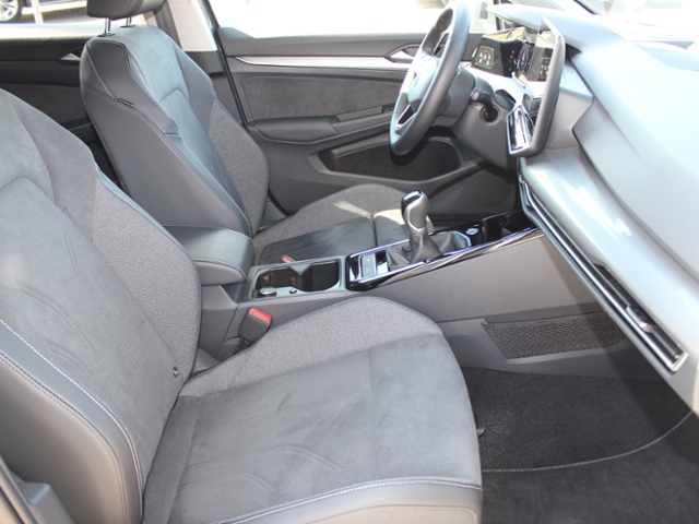 Golf VIII Variant Style 1.5 TSI**STHZ,LED PLUS**