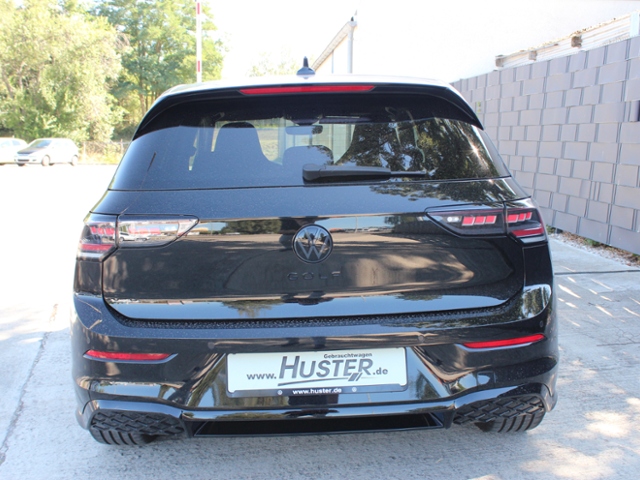Golf VIII R-Line Black Style 2.0 TSI DSG 4M
