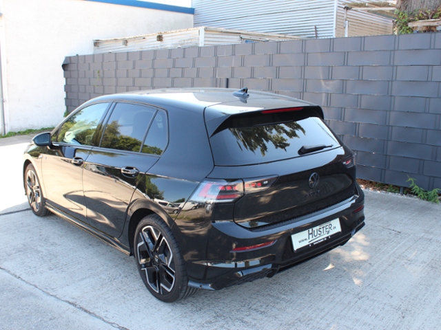 Golf VIII R-Line Black Style 2.0 TSI DSG 4M