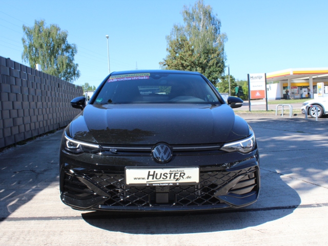 Golf VIII R-Line Black Style 2.0 TSI DSG 4M