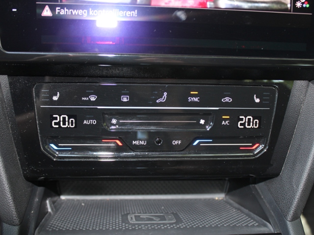 Passat Variant Business 2.0 TDI DSG**AZV,ACC**