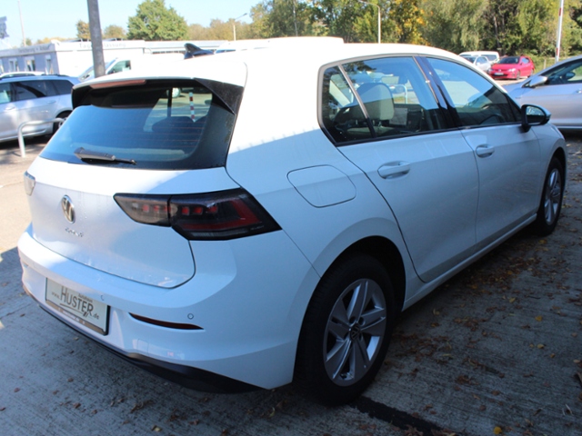 Golf VIII Life 1.5 TSI**MATRIX,AZV,NAVI**