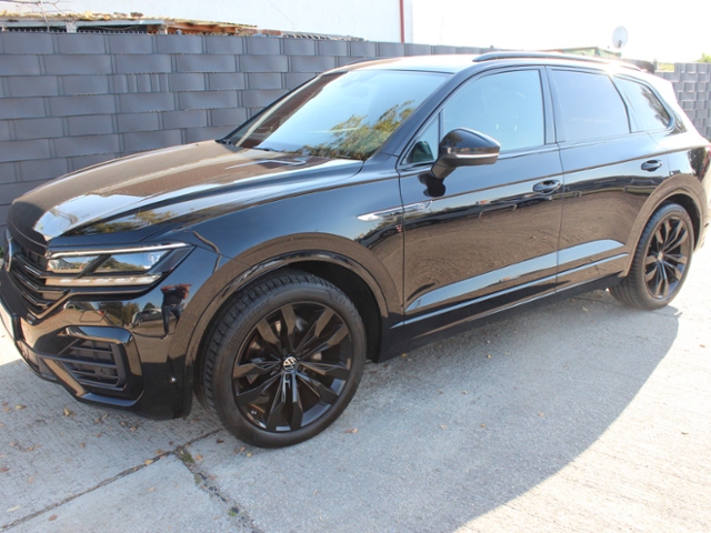 Touareg R-Line 'BLACK STYLE' 3.0 V6 TDI 4Motion