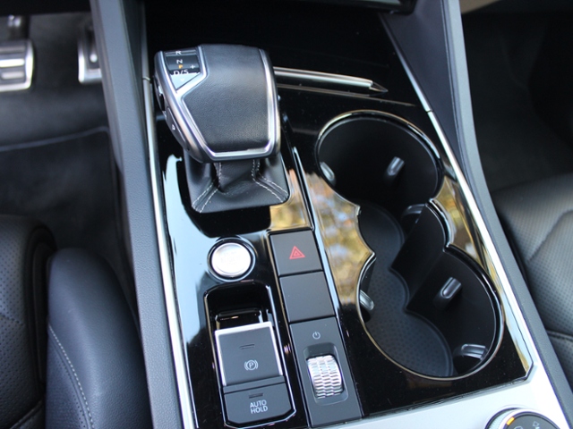 Touareg R-Line 'BLACK STYLE' 3.0 V6 TDI 4Motion