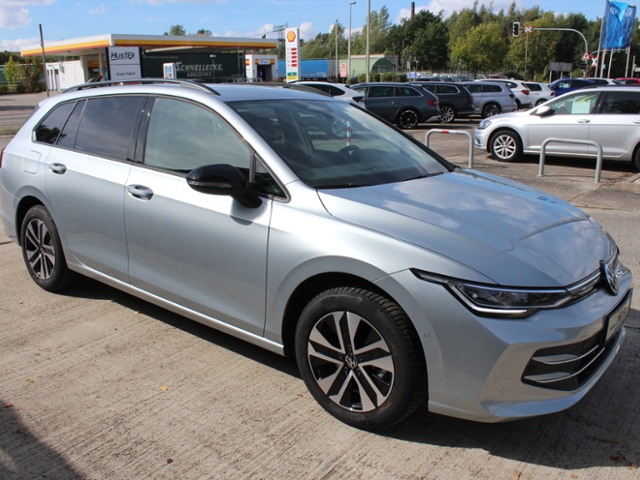 Golf VIII Variant Energy 1.5 TSI**STHZ,NAVI**