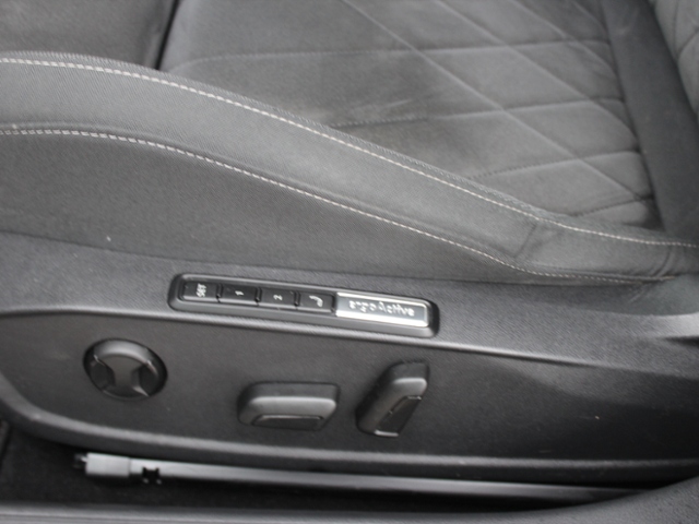 Golf VIII Variant Style 1.5 eTSI DSG**MATRIX**