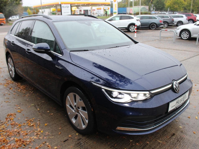 Golf VIII Variant Style 1.5 eTSI DSG**MATRIX**