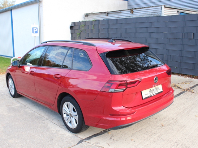 Golf VIII Variant Life 1.5 TSI *STHZ,NAVI,LED*