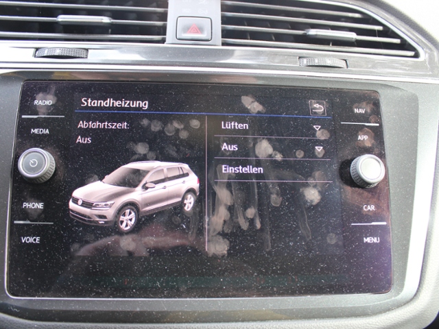 Tiguan Highline 2.0 TDI*STHZ,LED,AZV*