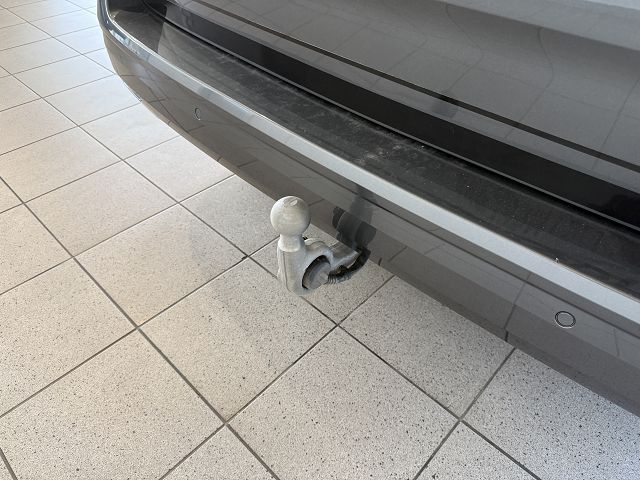 Multivan Edition KR 2.0 TDI DSG *AHK,RFK,NAVI,IQ