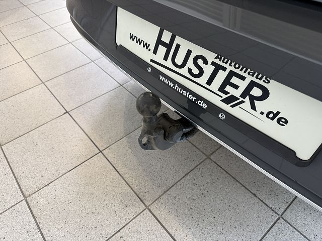 Golf VIII Edition 50 1.5 eTSI DSG *AHK,PANO,DCC*