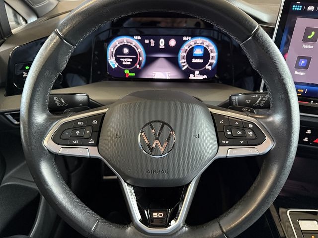 Golf VIII Edition 50 1.5 eTSI DSG *AHK,PANO,DCC*