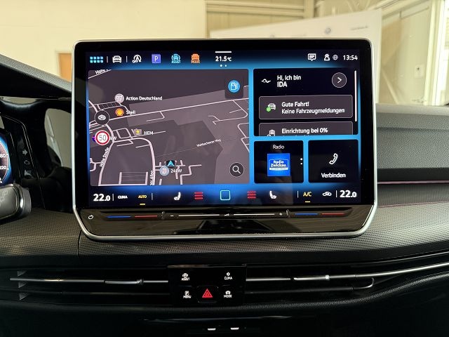 Golf VIII Edition 50 1.5 eTSI DSG *AHK,PANO,DCC*