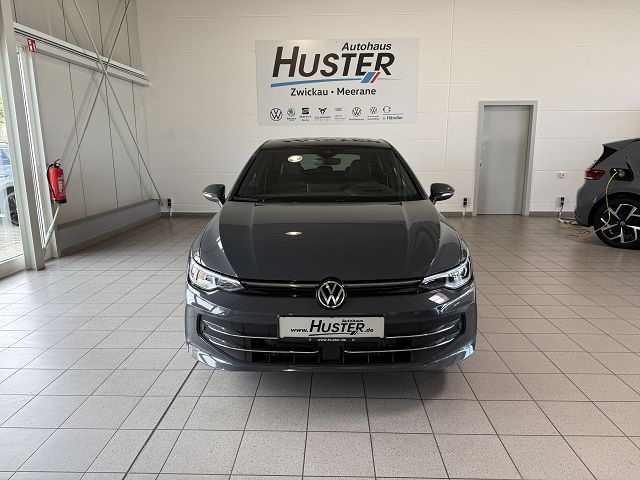 Golf VIII Edition 50 1.5 eTSI DSG *AHK,PANO,DCC*