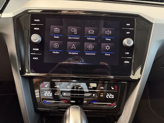 Passat Variant Business 2.0 TDI DSG *NAVI,ACC,LE
