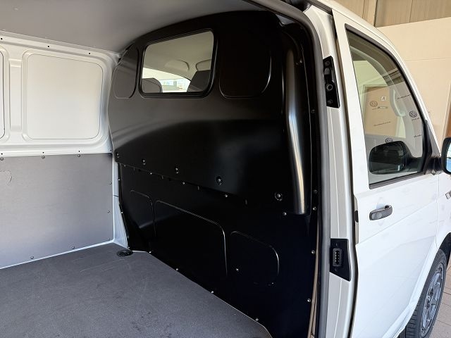 T6.1 Transporter Kasten LR 2.0 TDI SCR *AHK,STHZ