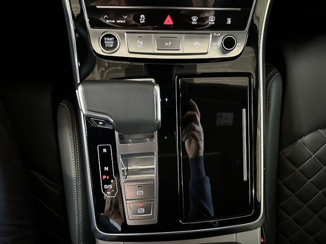 Q7 45 3.0 TDI quattro S line *LASER,STHZ,PANORAM