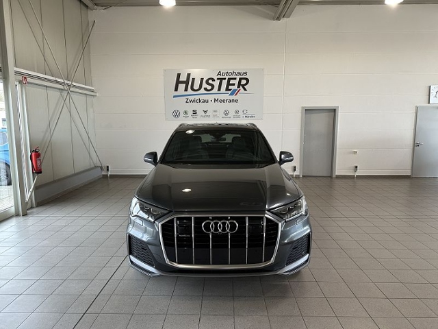 Q7 45 3.0 TDI quattro S line *LASER,STHZ,PANORAM