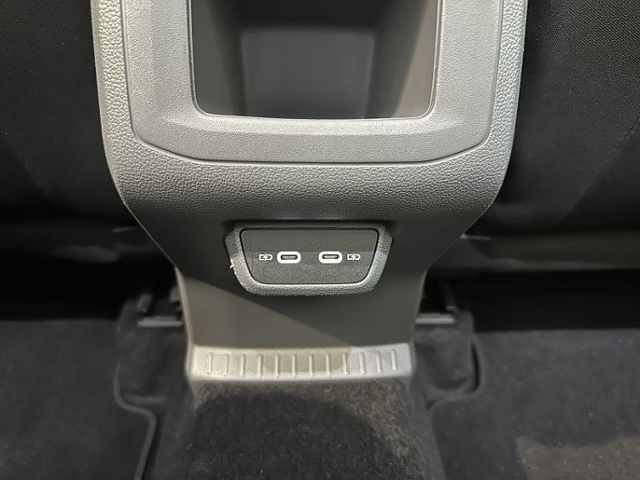 T-Cross Style 1.0 TSI DSG**AZV,LED**