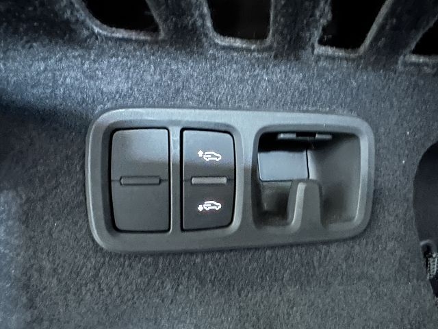 SQ8 4.0 TFSI quattro *STHZ,MATRIX,LEDER*,