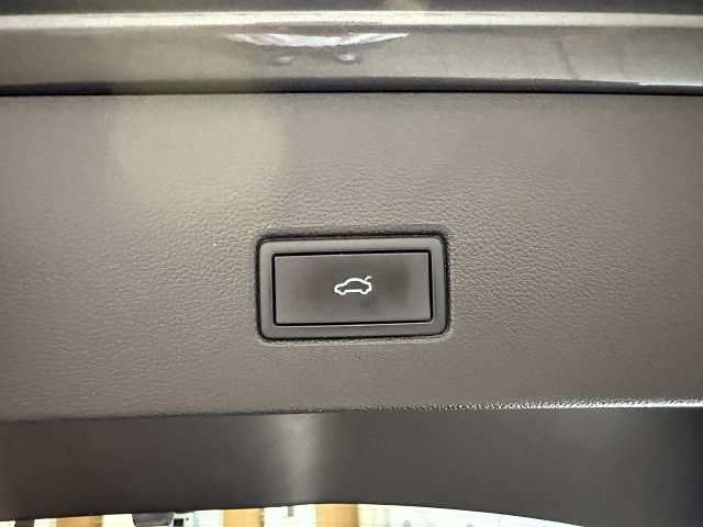 T-Roc Sport 1.5 TSI **LED,AZV,ACC**