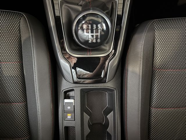 T-Roc Sport 1.5 TSI **LED,AZV,ACC**