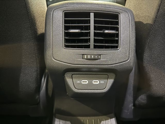 T-Roc Sport 1.5 TSI **LED,AZV,ACC**