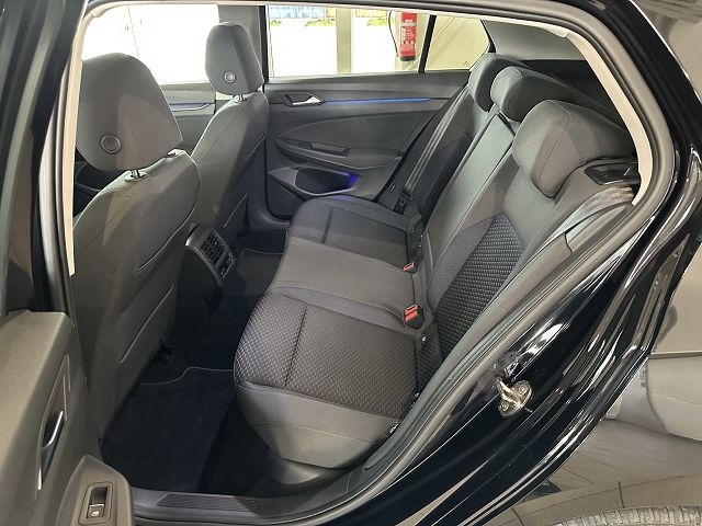 Golf VIII United 1.5 eTSI DSG*STHZ,LED*