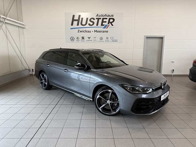 Passat Variant R-Line 'Signature' 2.0 TDI DSG 4M